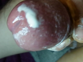 Satisfying solo session with a focus on explosive climax